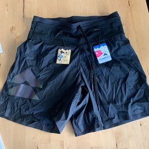 T8 Sherpa shorts for running